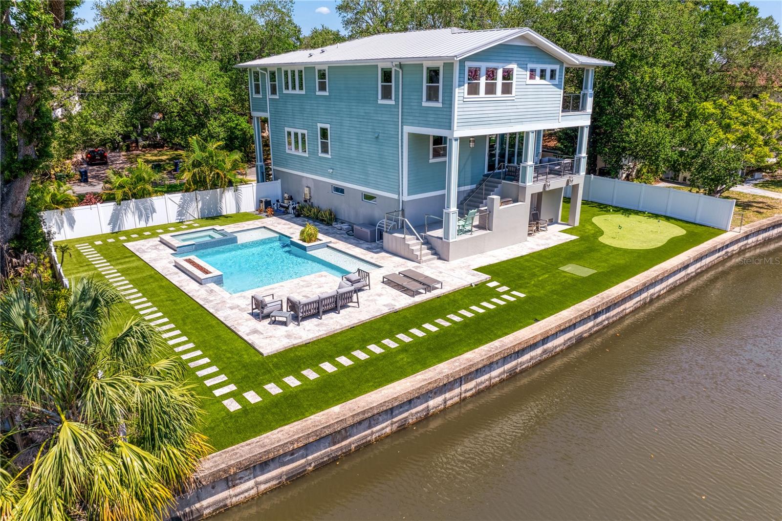 DAVIS ISLANDS PB10 PG52 TO 57 - Residential