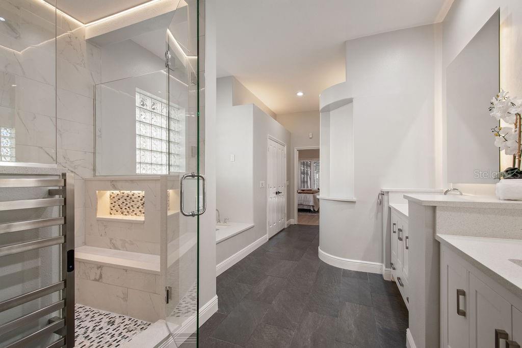 HUNTERS CREEK TR 200-215 PH 02 - Residential