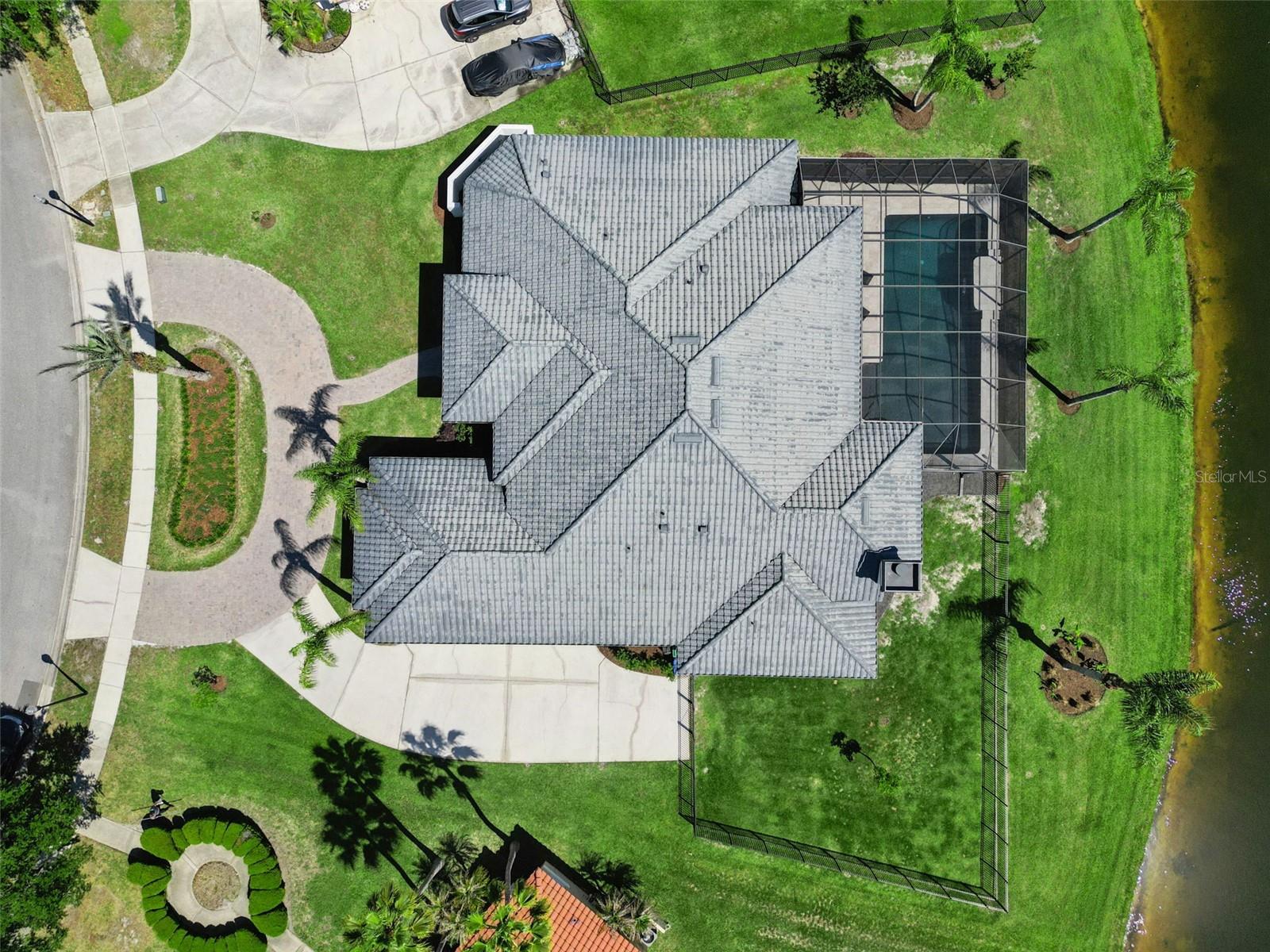 HUNTERS CREEK TR 200-215 PH 02 - Residential