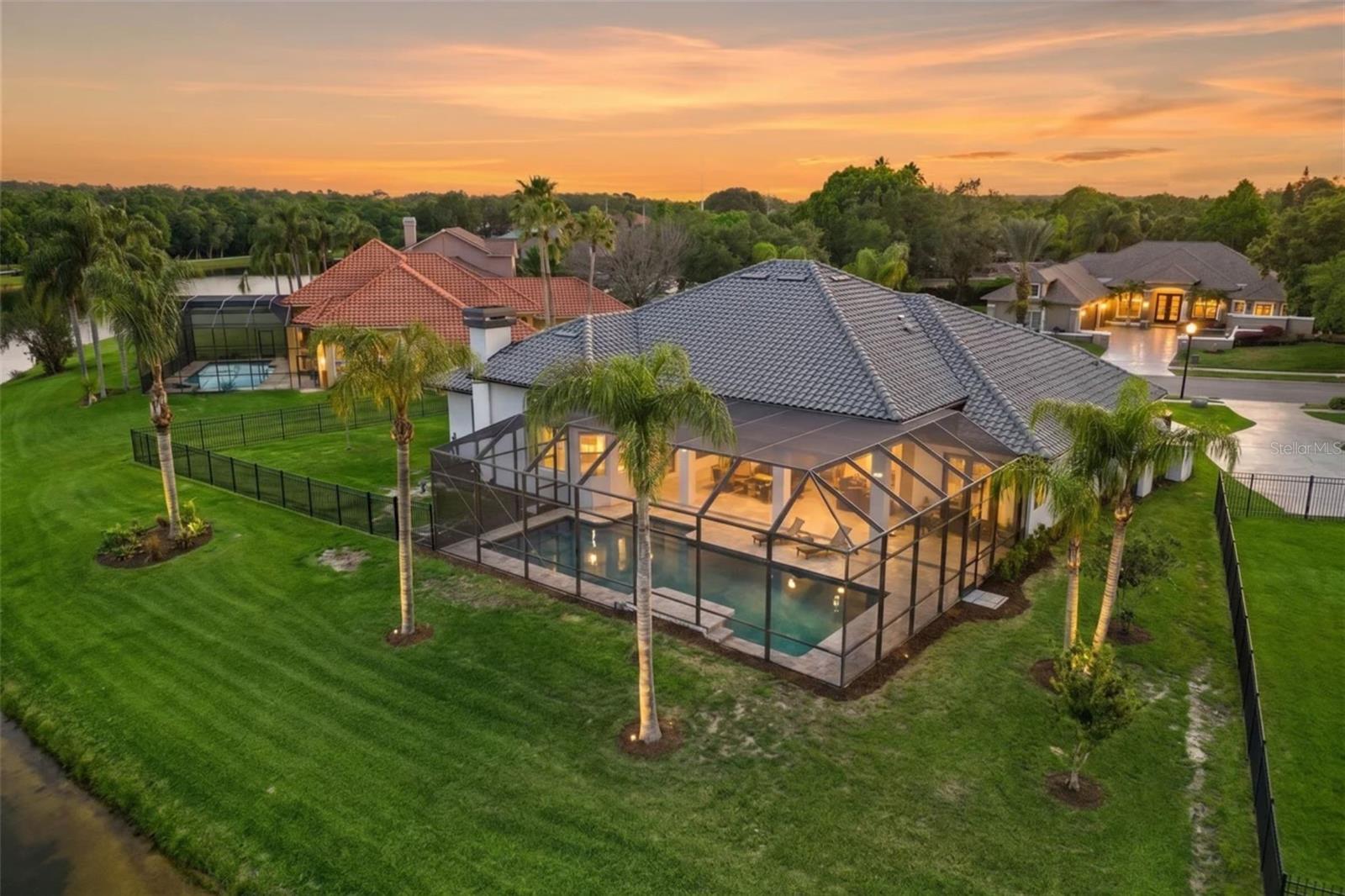 HUNTERS CREEK TR 200-215 PH 02 - Residential