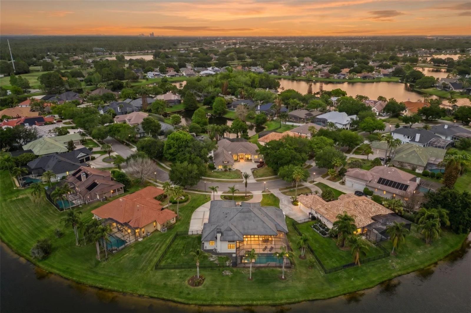 HUNTERS CREEK TR 200-215 PH 02 - Residential