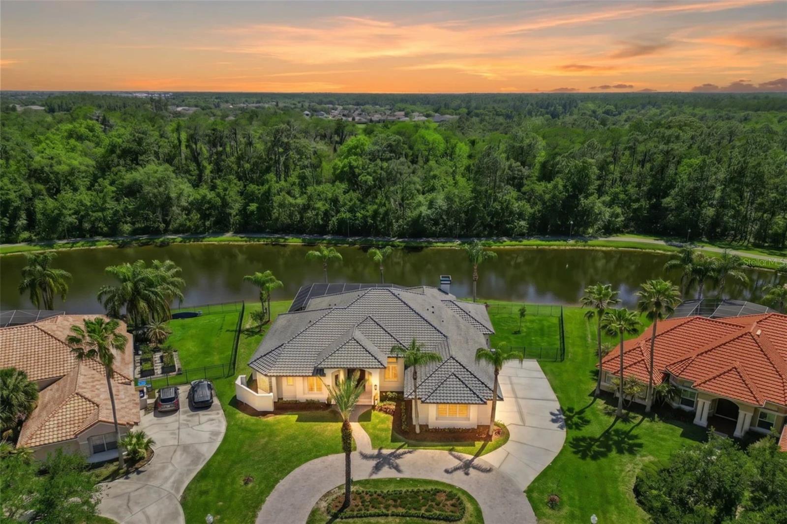 HUNTERS CREEK TR 200-215 PH 02 - Residential