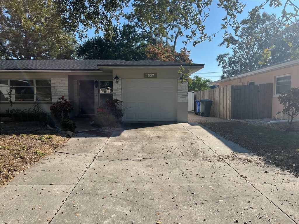 Photo of 1637 San Roy Drive, Dunedin, FL 34698 (MLS # TB8452851)