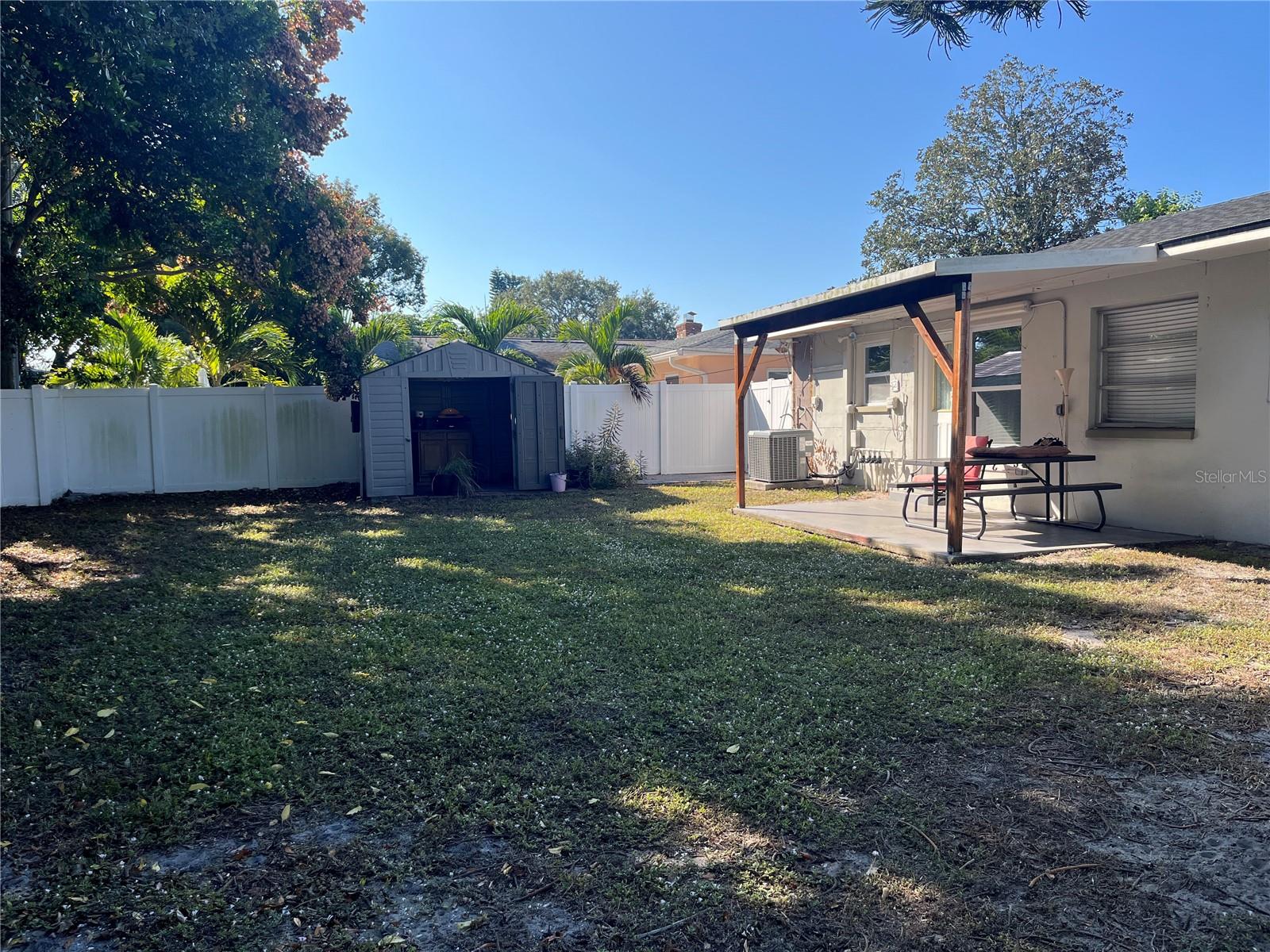 GUY ROY L SUB - Residential