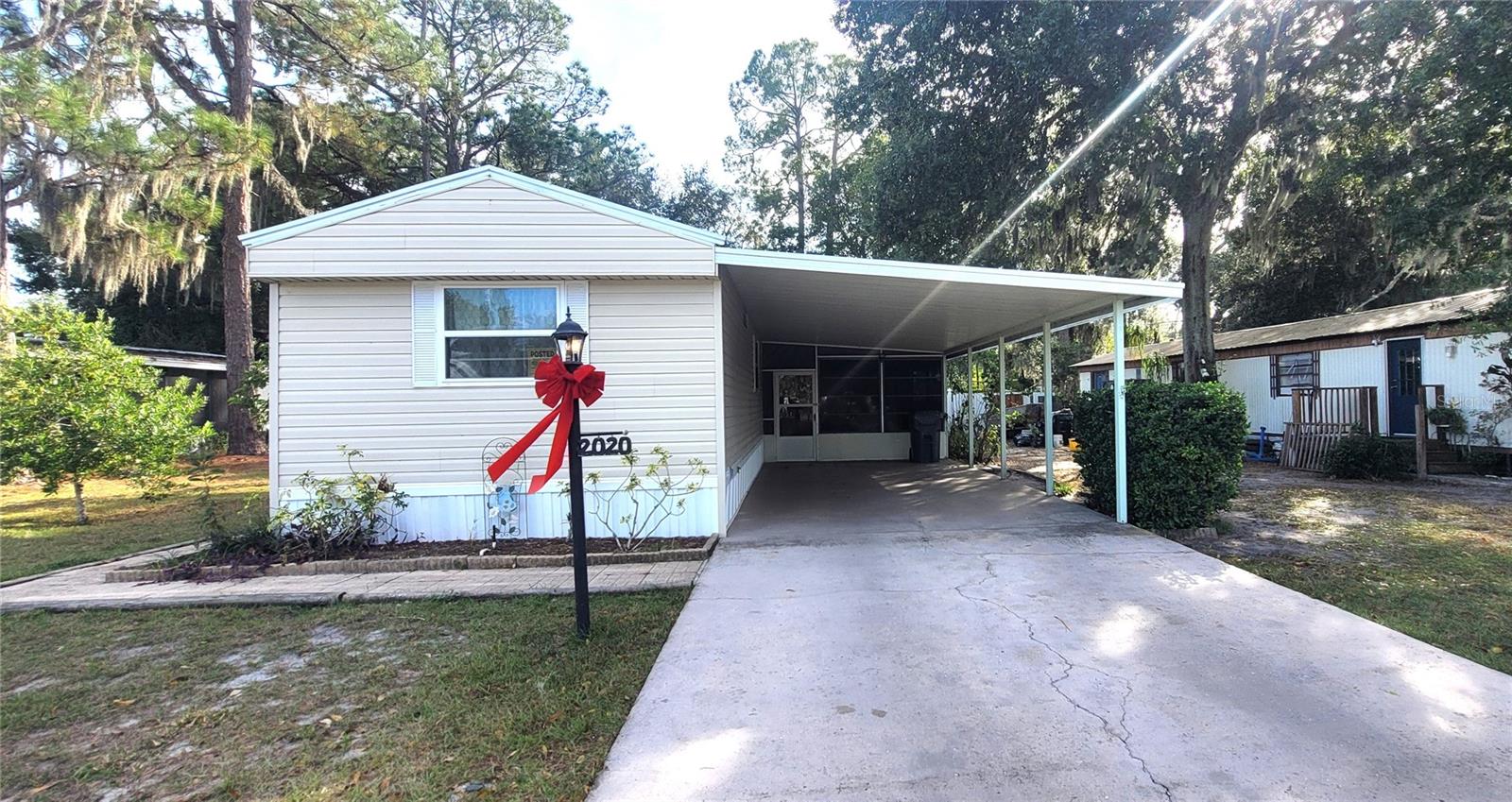 LAKE MARIANA ACRES - Residential