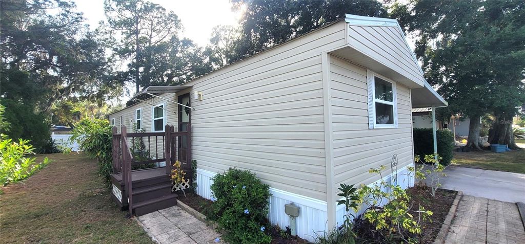 Photo of 2020 Thelma Drive, Lake Alfred, FL 33850 (MLS # L4957924)