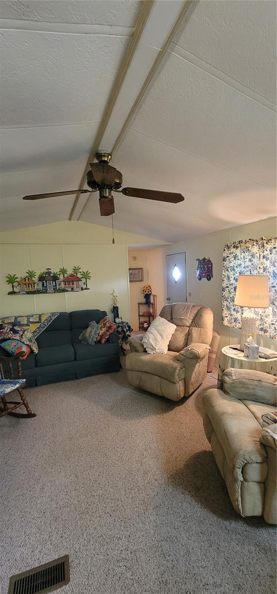 LAKE MARIANA ACRES - Residential