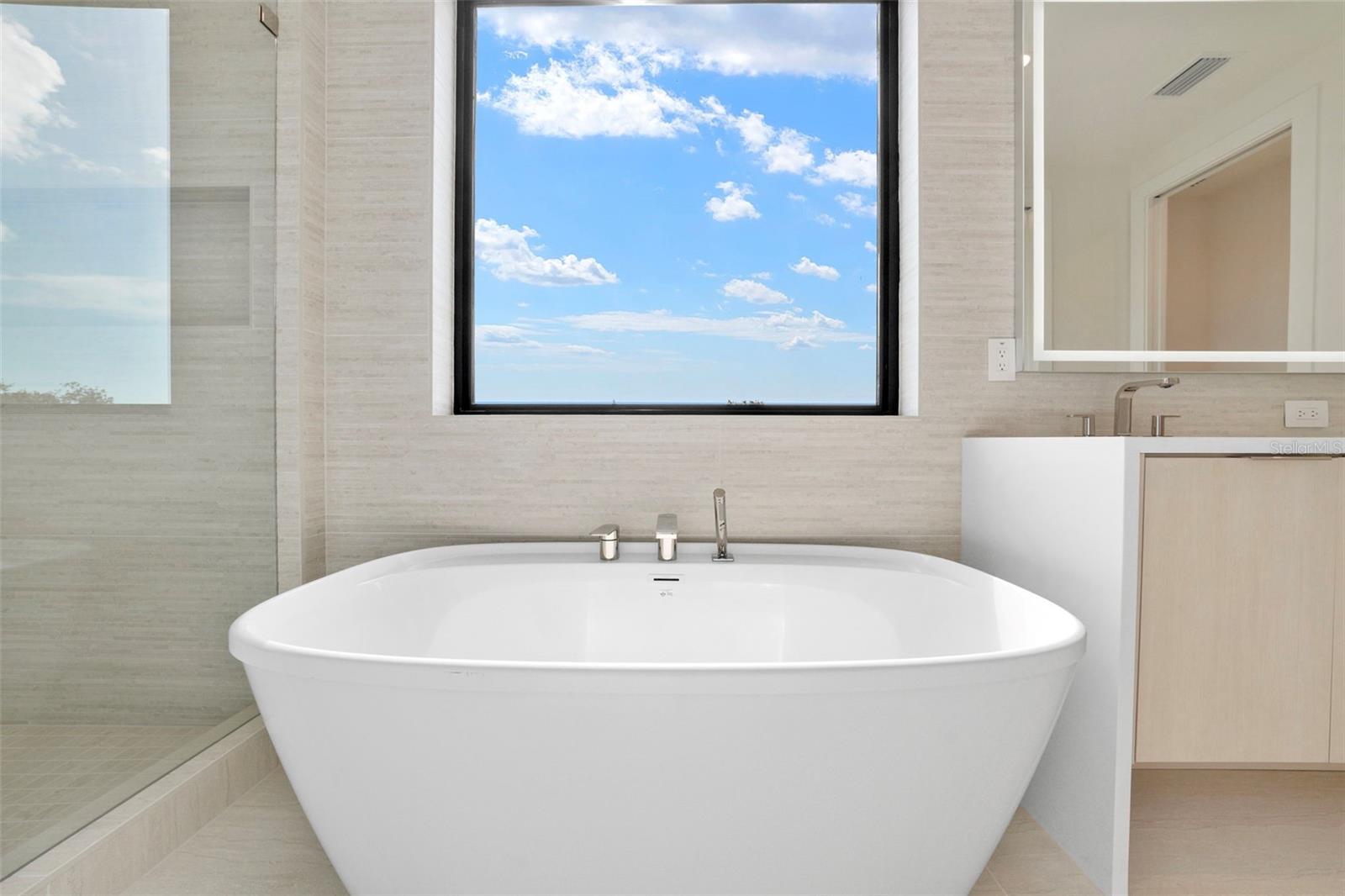 ROSS AT THE HEIGHTS TOWNHOMES - Residential