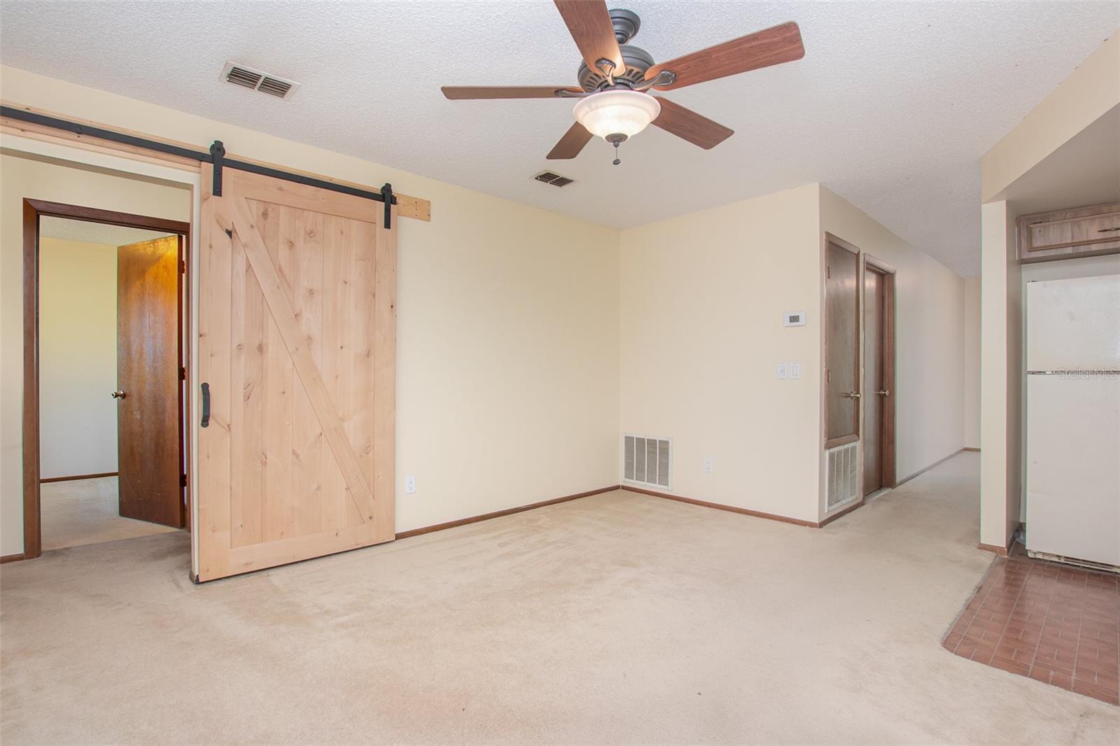 WOODSONG - Residential