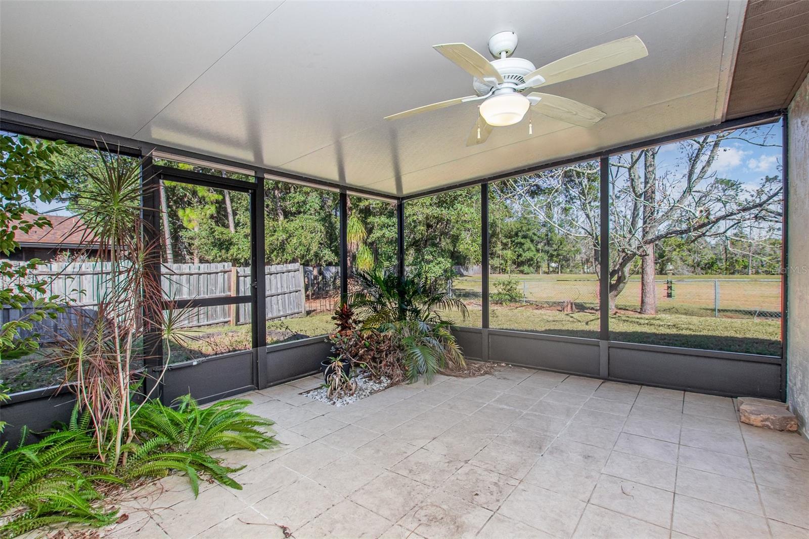 WOODSONG - Residential