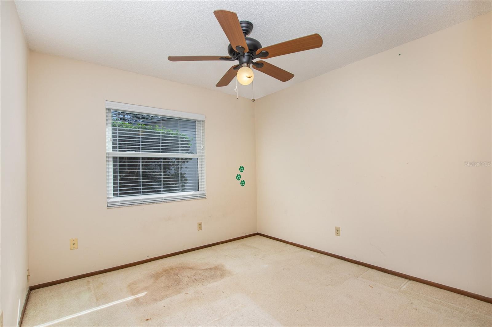 WOODSONG - Residential