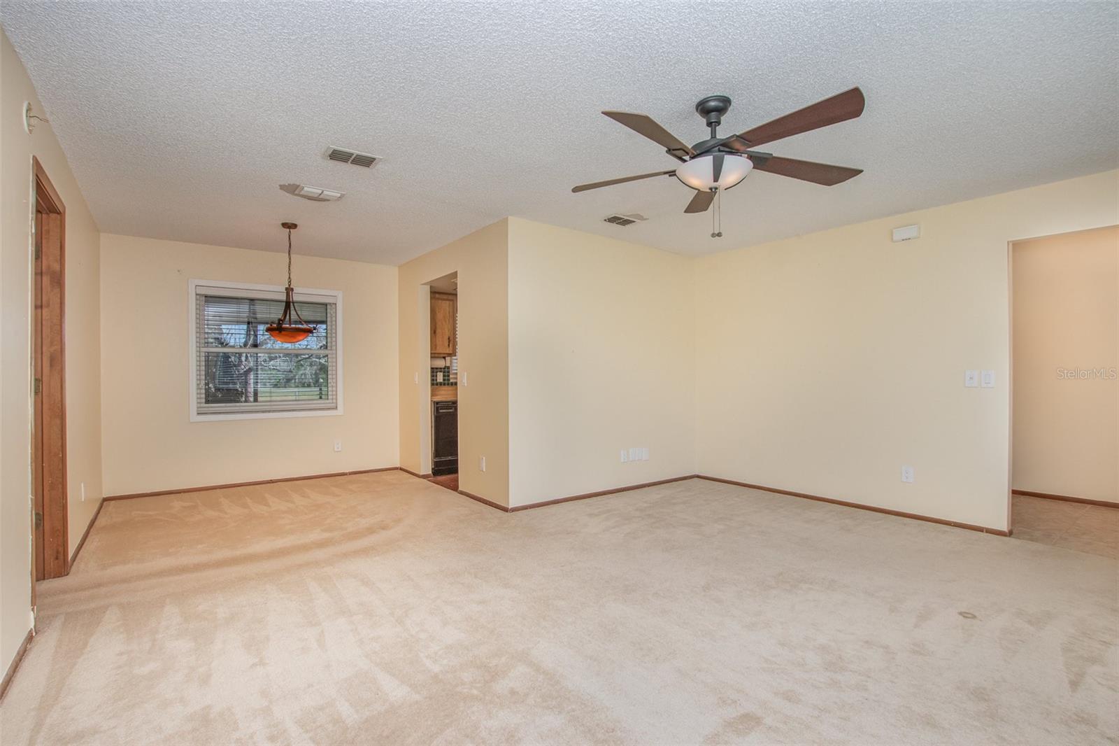 WOODSONG - Residential