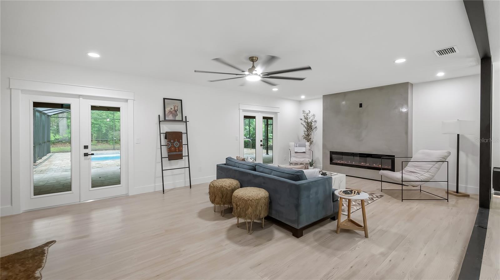 VINOLA GARDENS - Residential