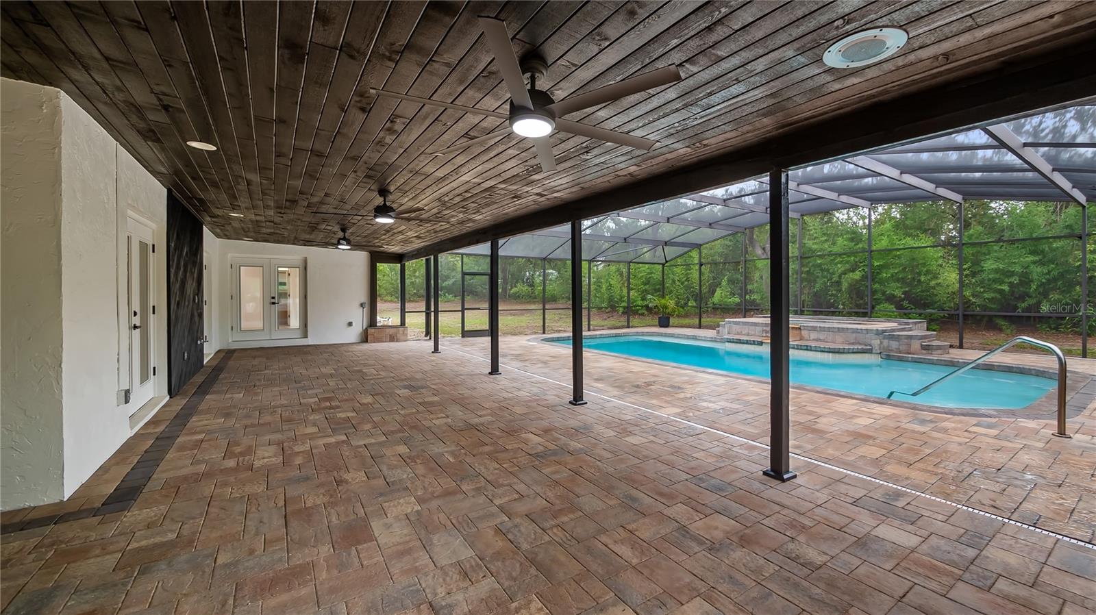 VINOLA GARDENS - Residential