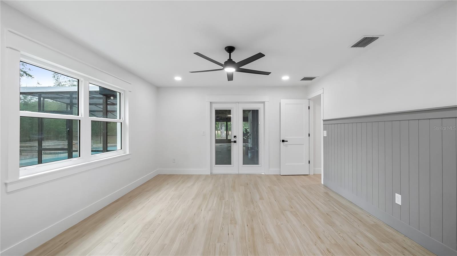 VINOLA GARDENS - Residential
