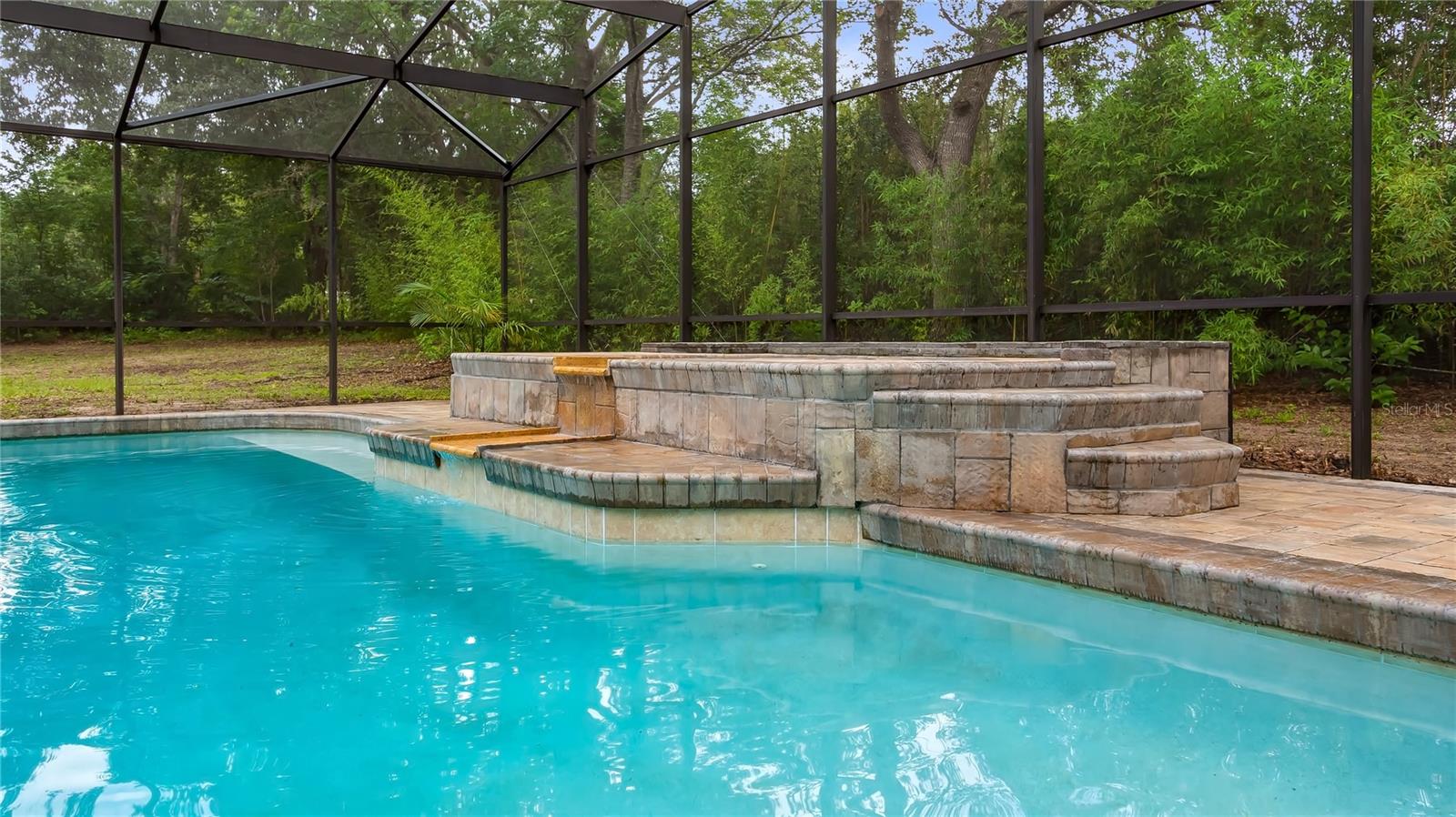 VINOLA GARDENS - Residential