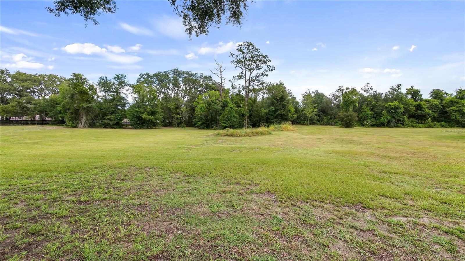 VINOLA GARDENS - Residential