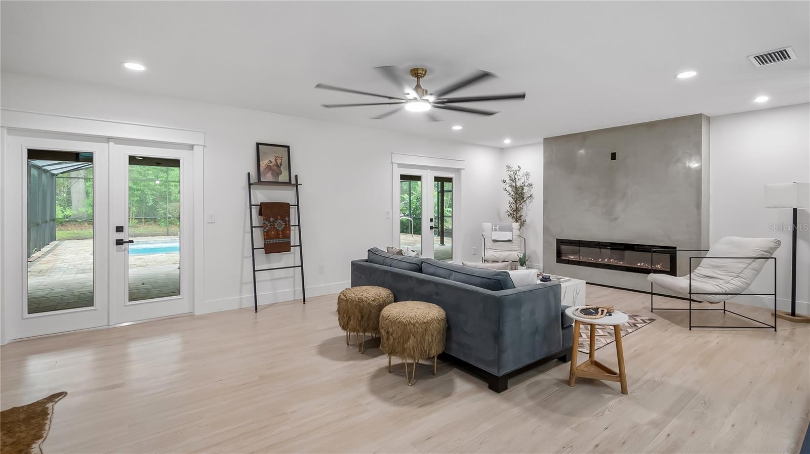 VINOLA GARDENS - Residential
