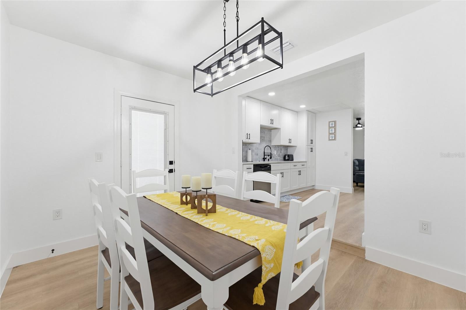 KNIGHTS ACRES - Residential