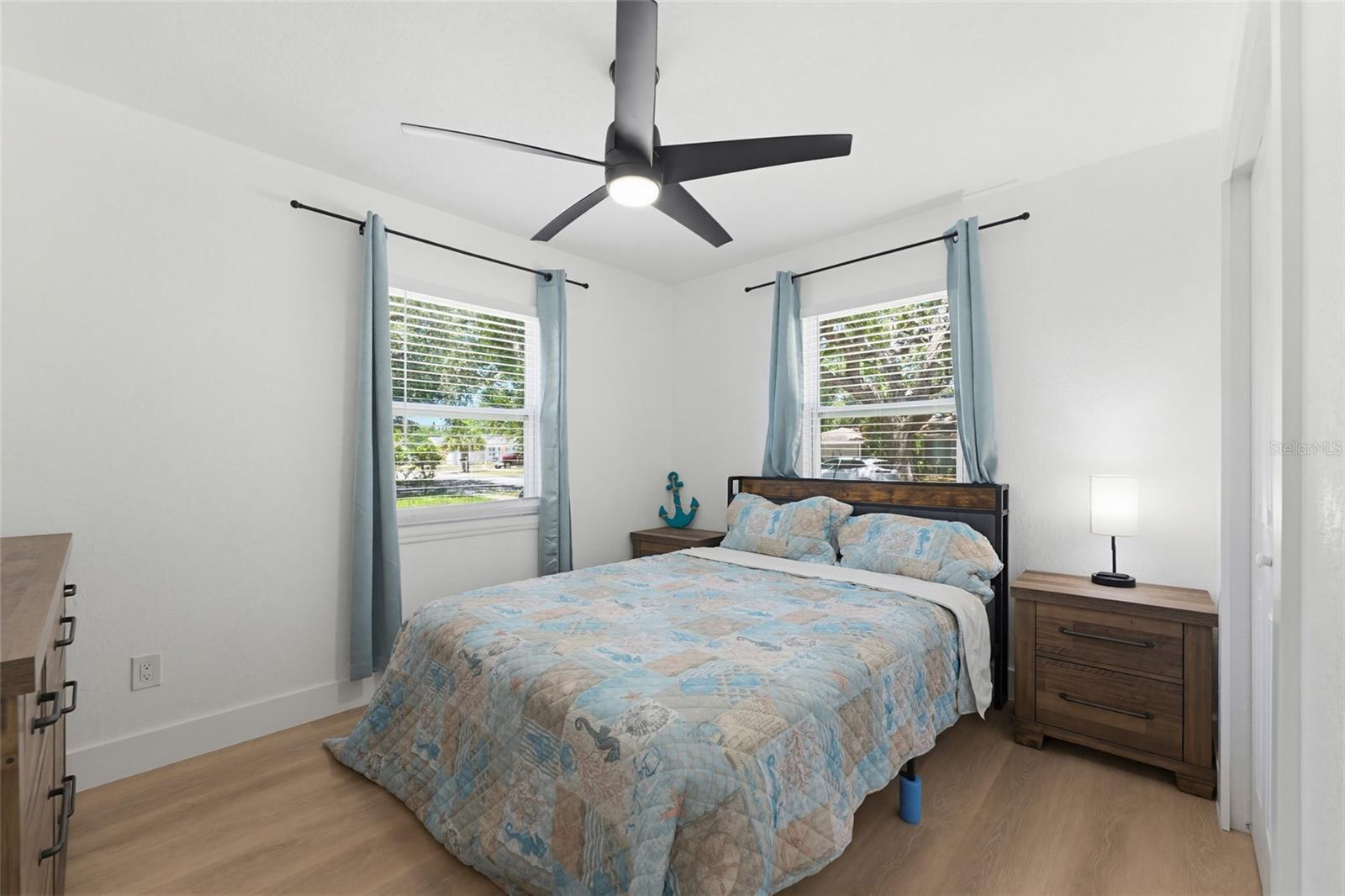 KNIGHTS ACRES - Residential