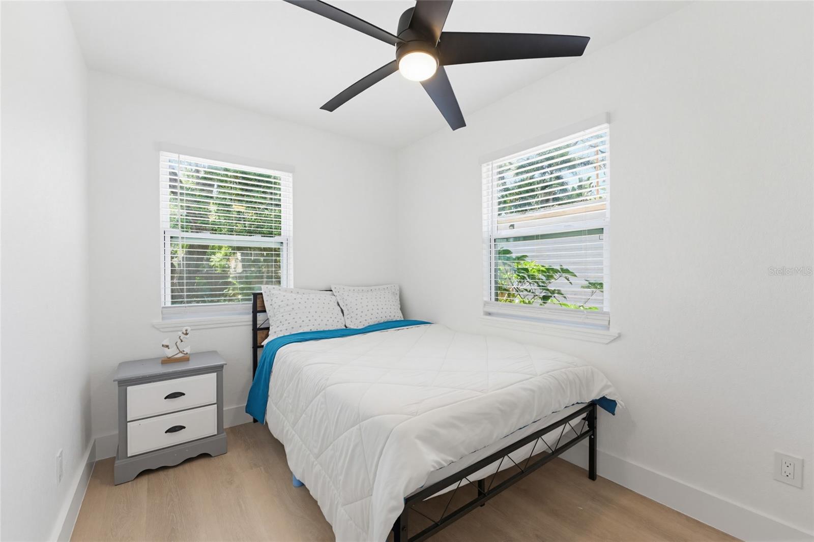 KNIGHTS ACRES - Residential