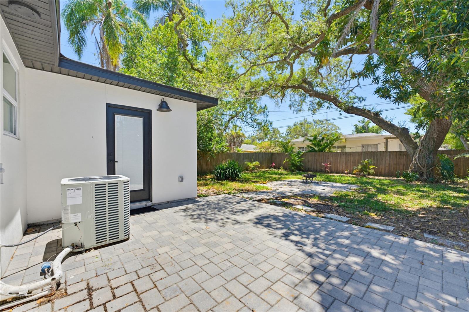 KNIGHTS ACRES - Residential
