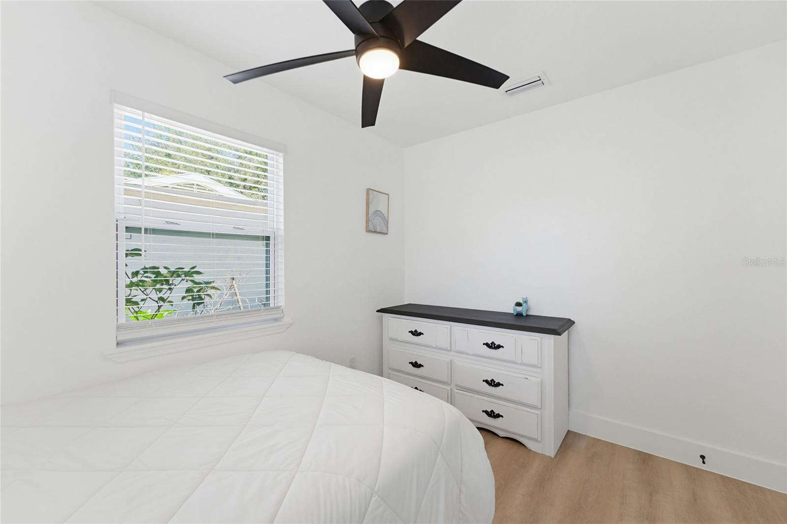 KNIGHTS ACRES - Residential