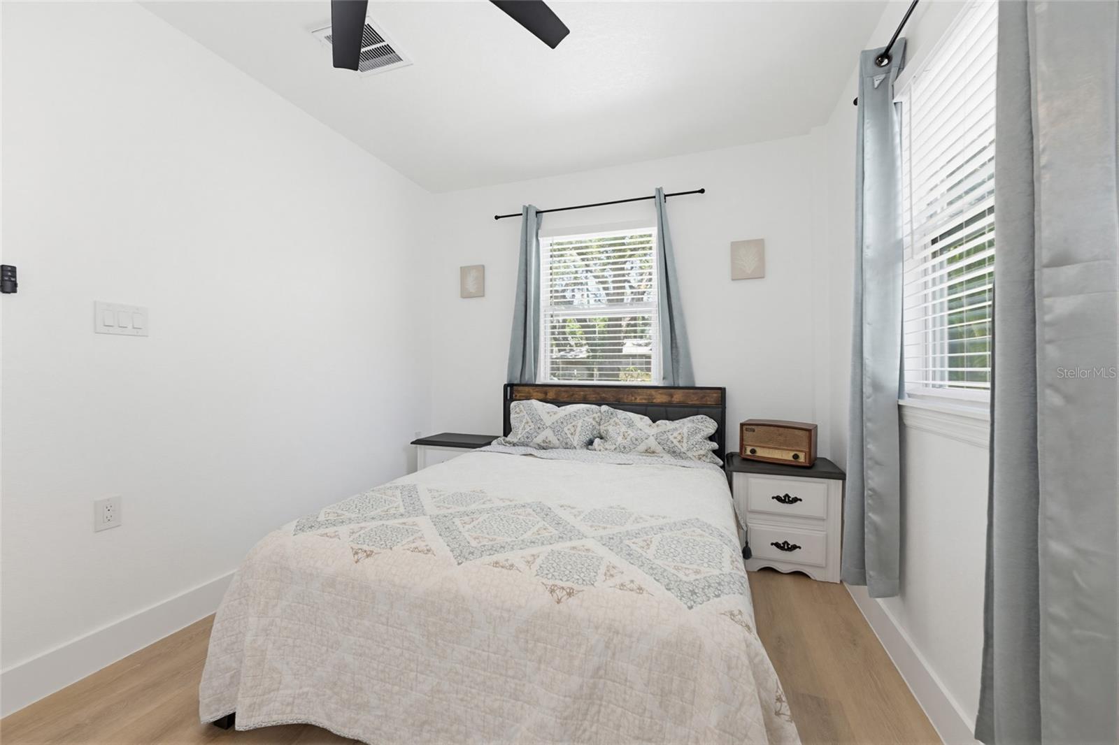 KNIGHTS ACRES - Residential