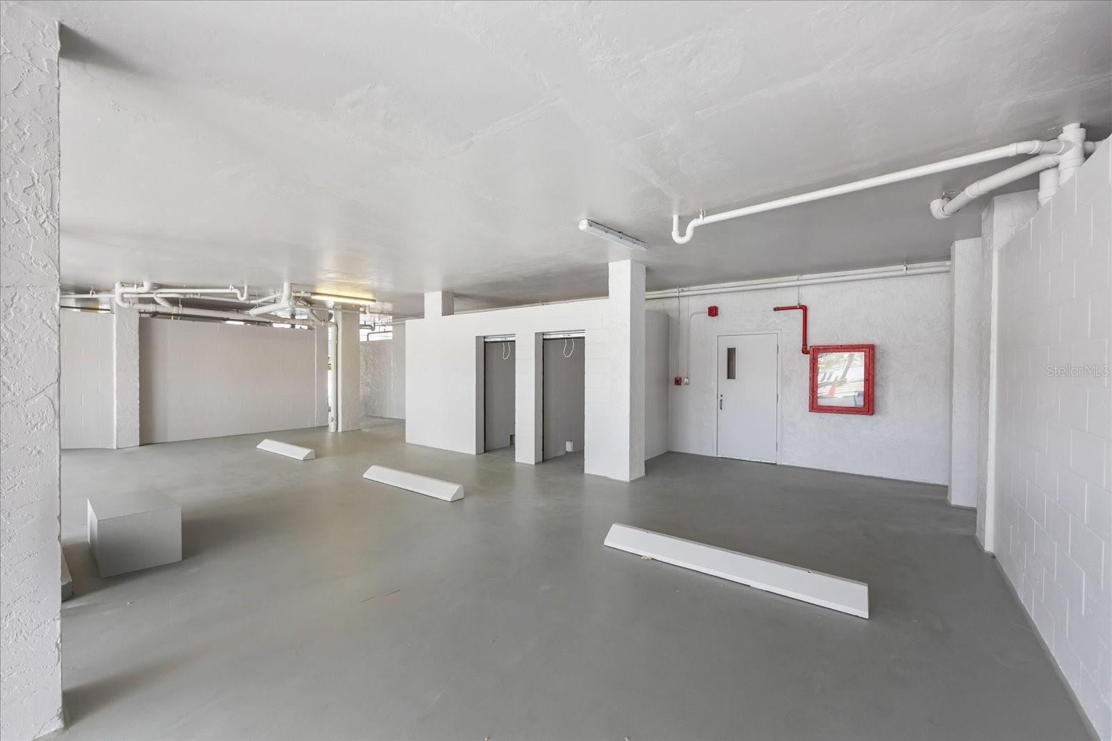 HARBORAGE CONDO - Residential