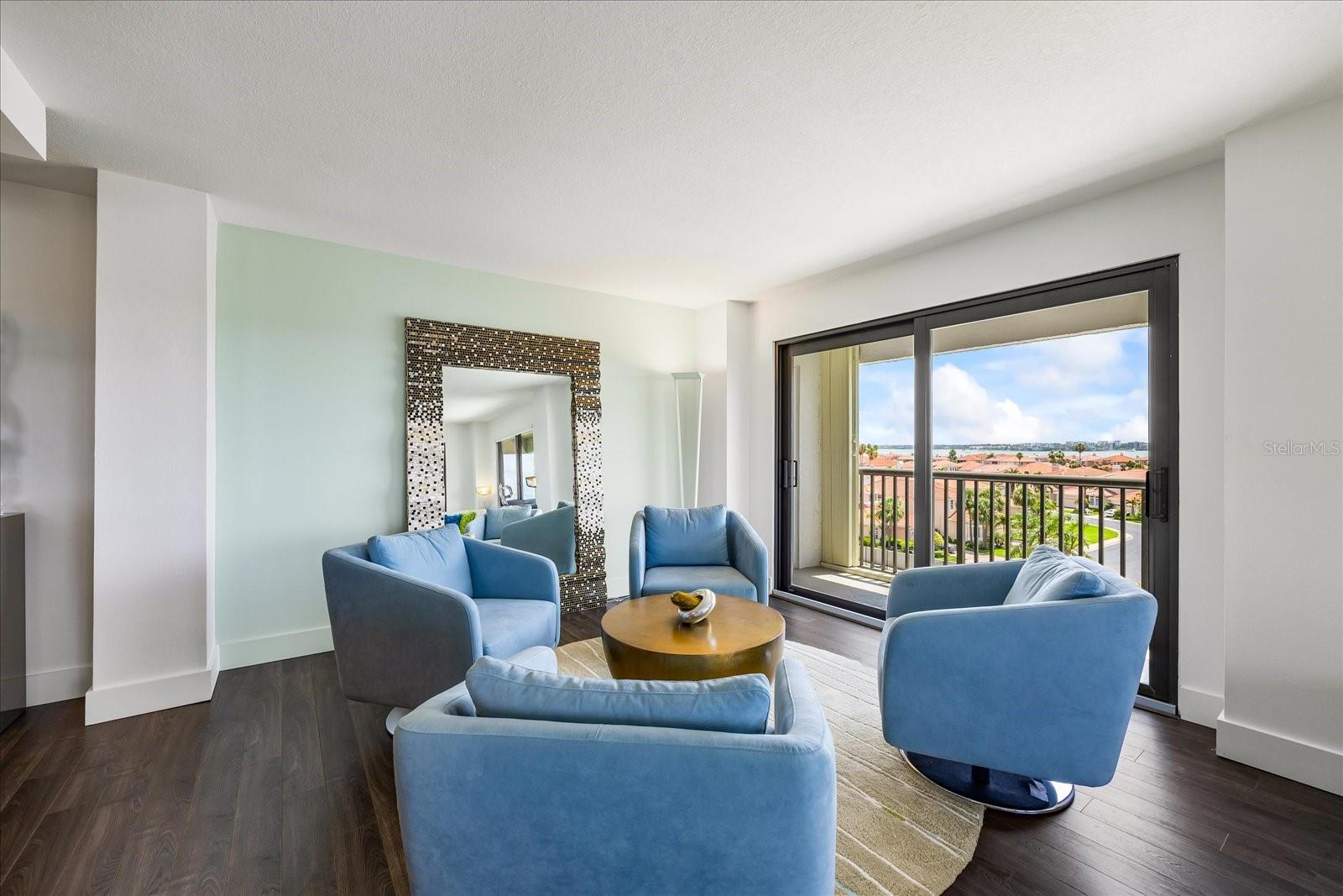 HARBORAGE CONDO - Residential