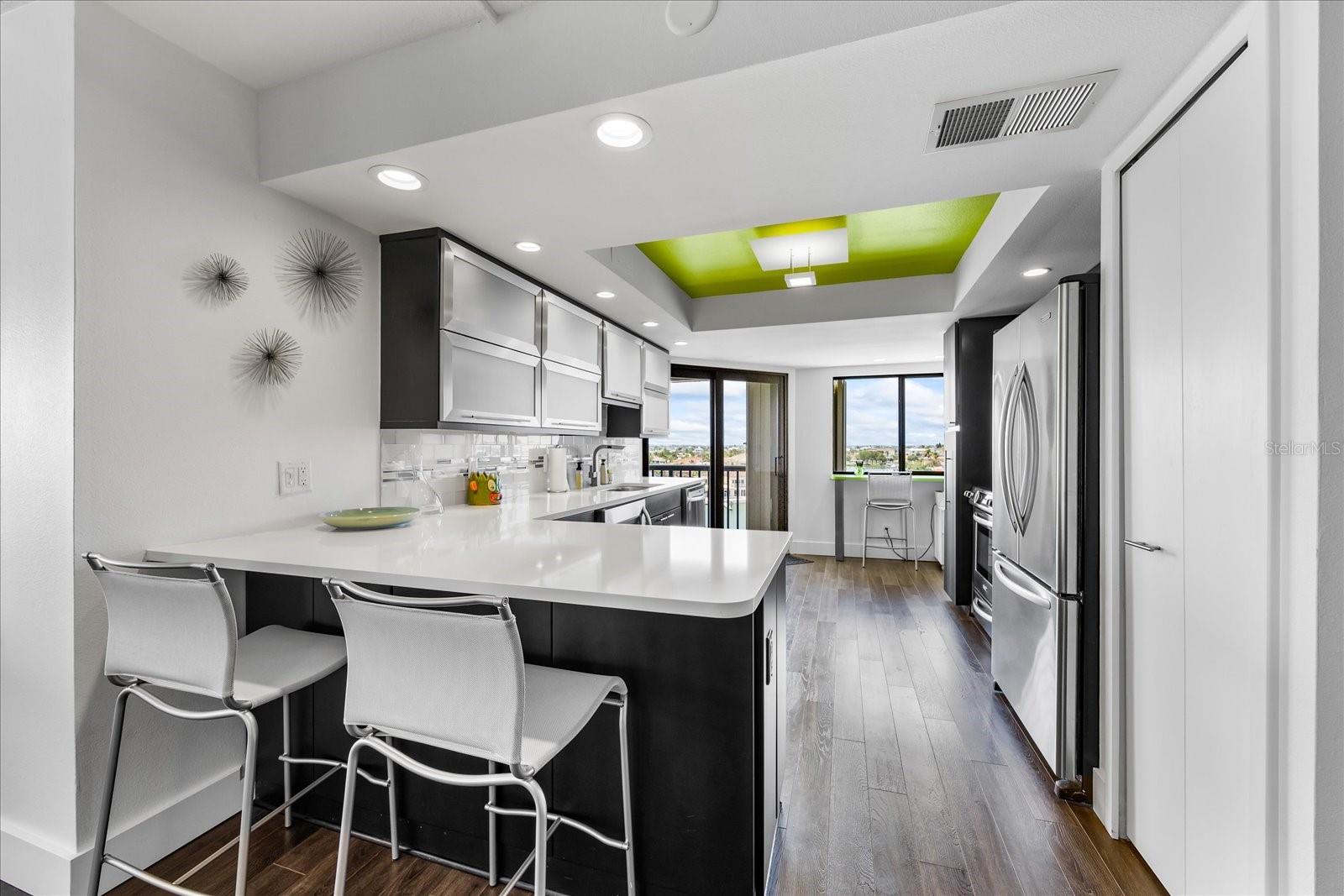 HARBORAGE CONDO - Residential