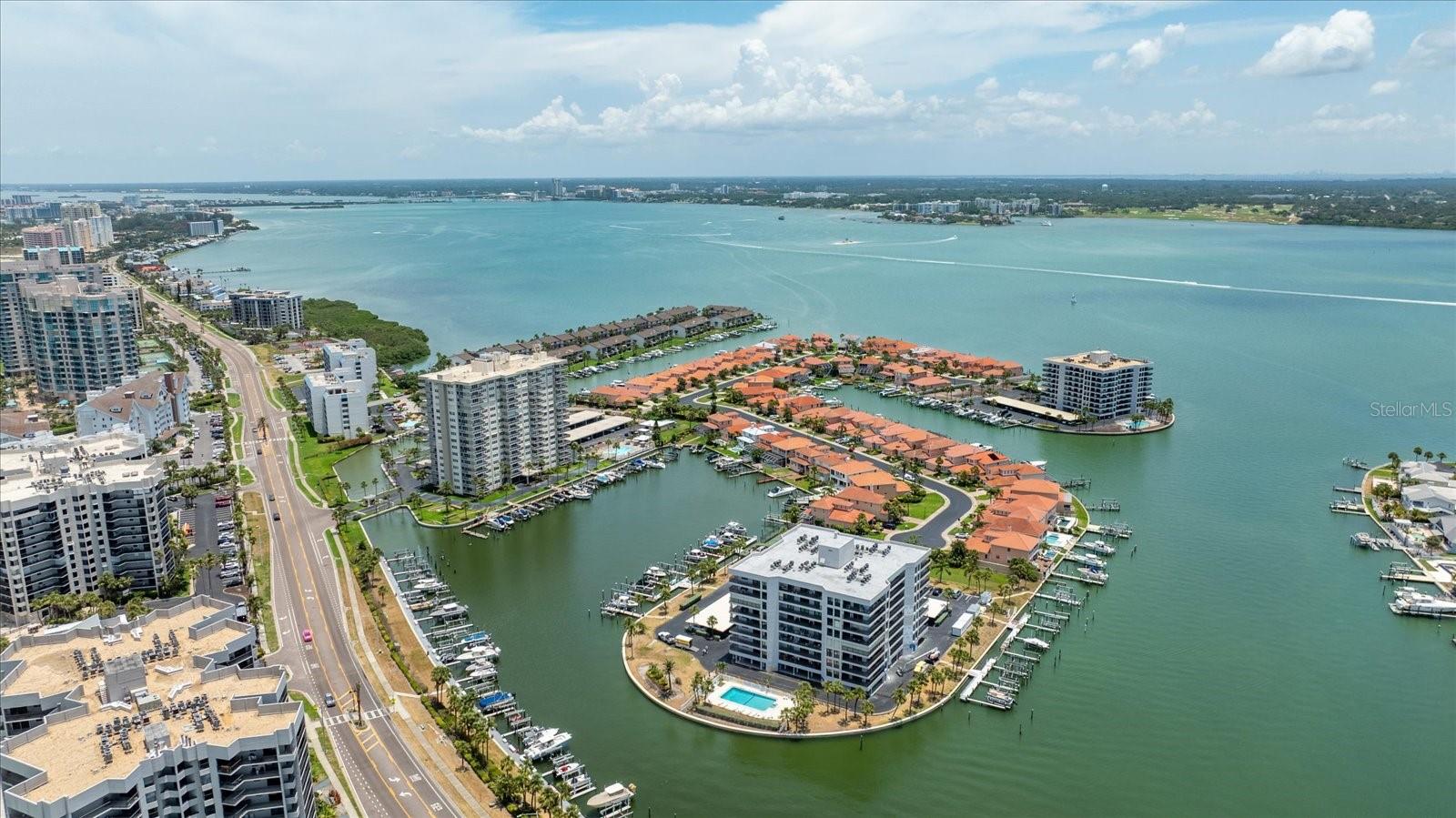 HARBORAGE CONDO - Residential