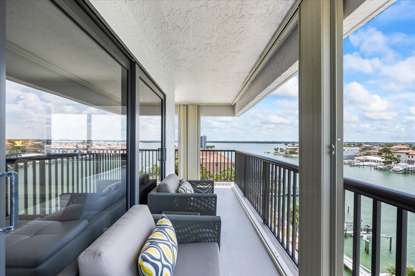 HARBORAGE CONDO - Residential