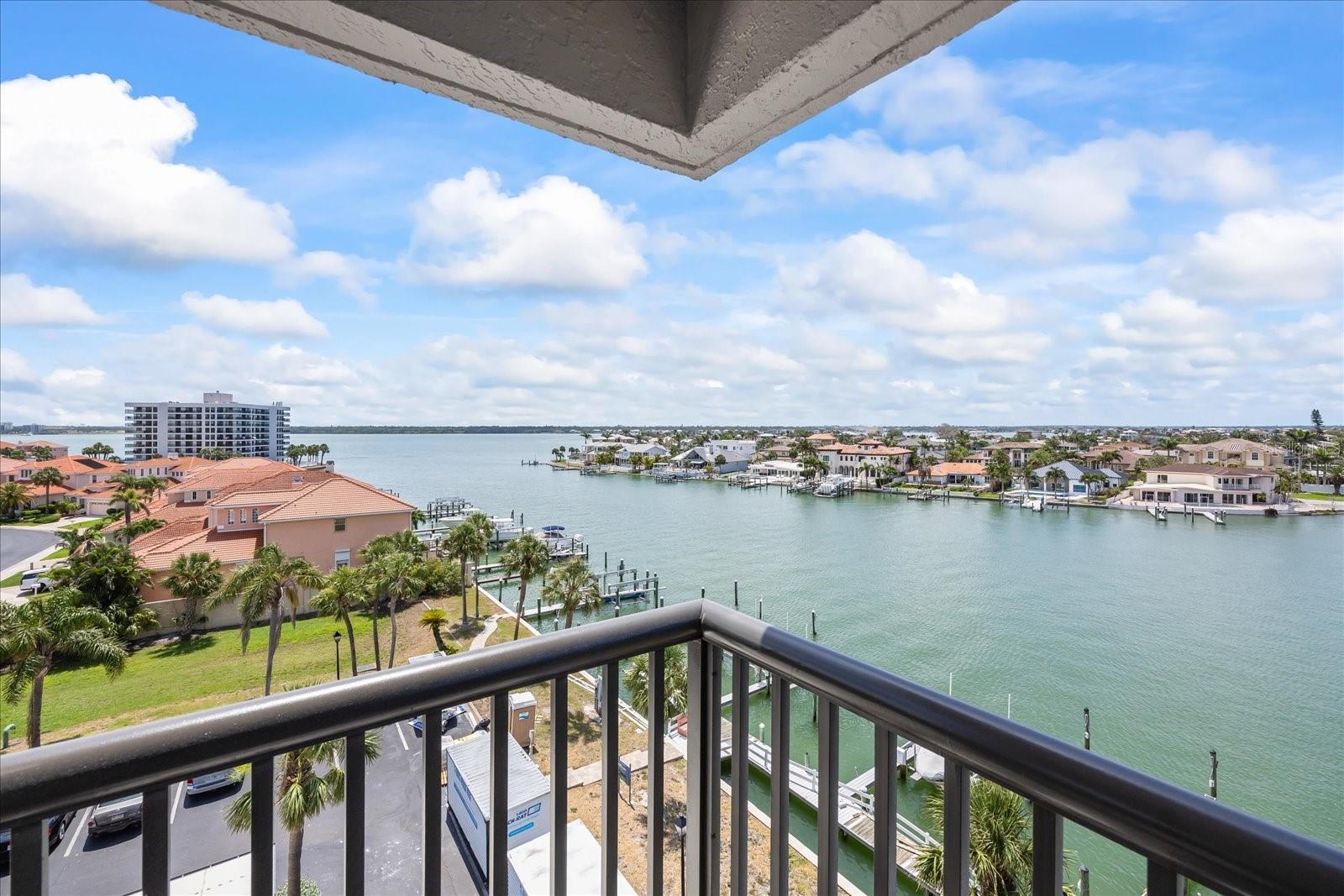 HARBORAGE CONDO - Residential