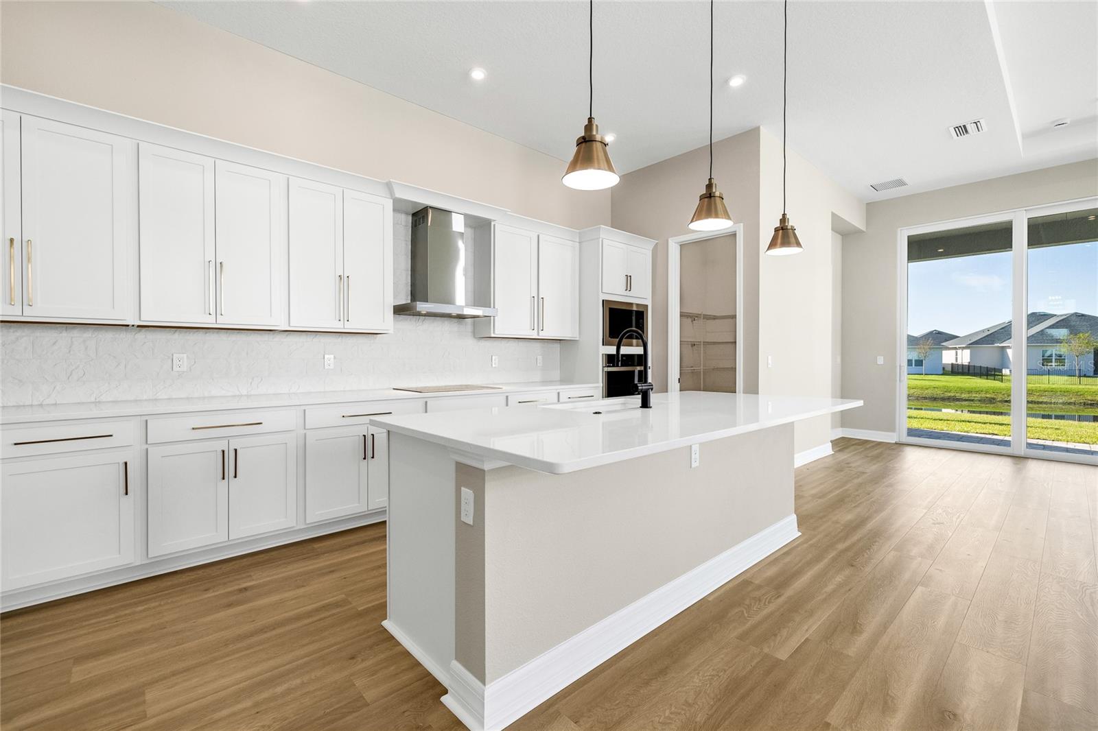815 LILIANA DRIVE