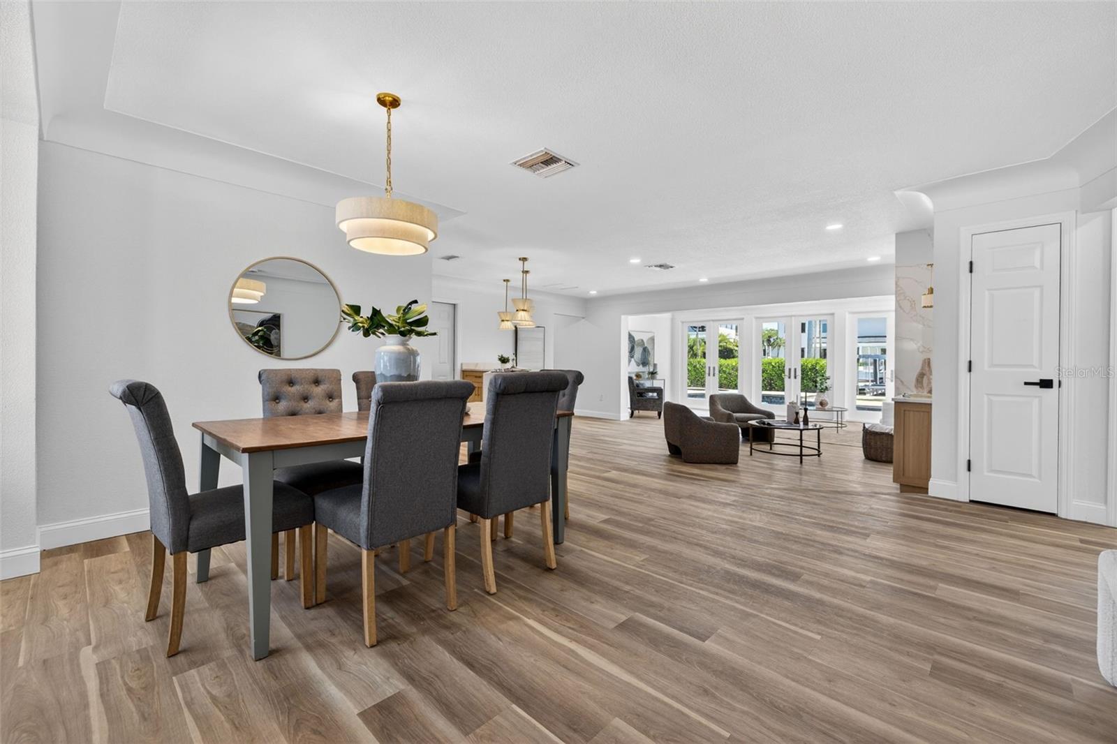 EDEN ISLE SUB - Residential