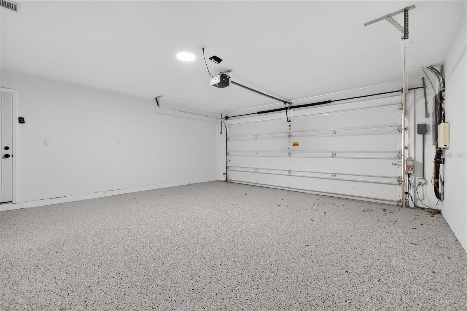 EDEN ISLE SUB - Residential