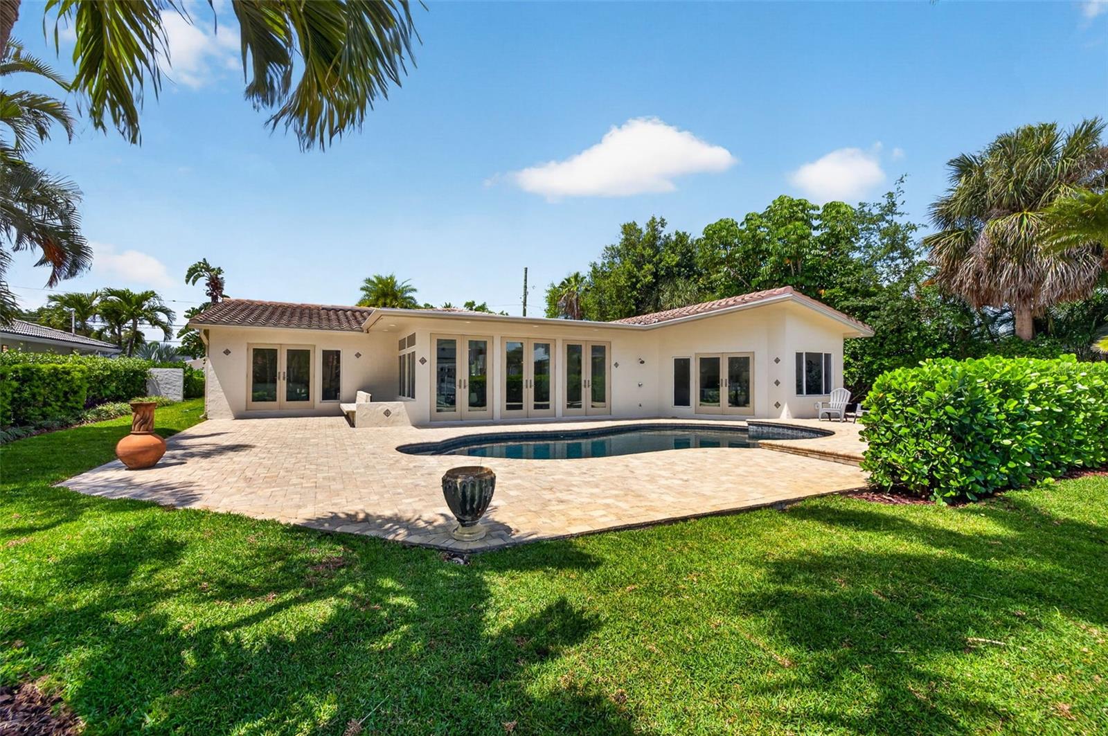 EDEN ISLE SUB - Residential