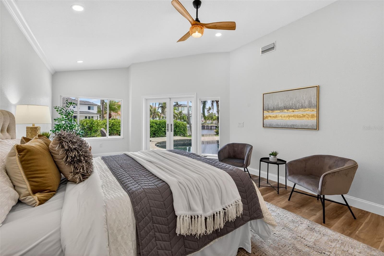 EDEN ISLE SUB - Residential