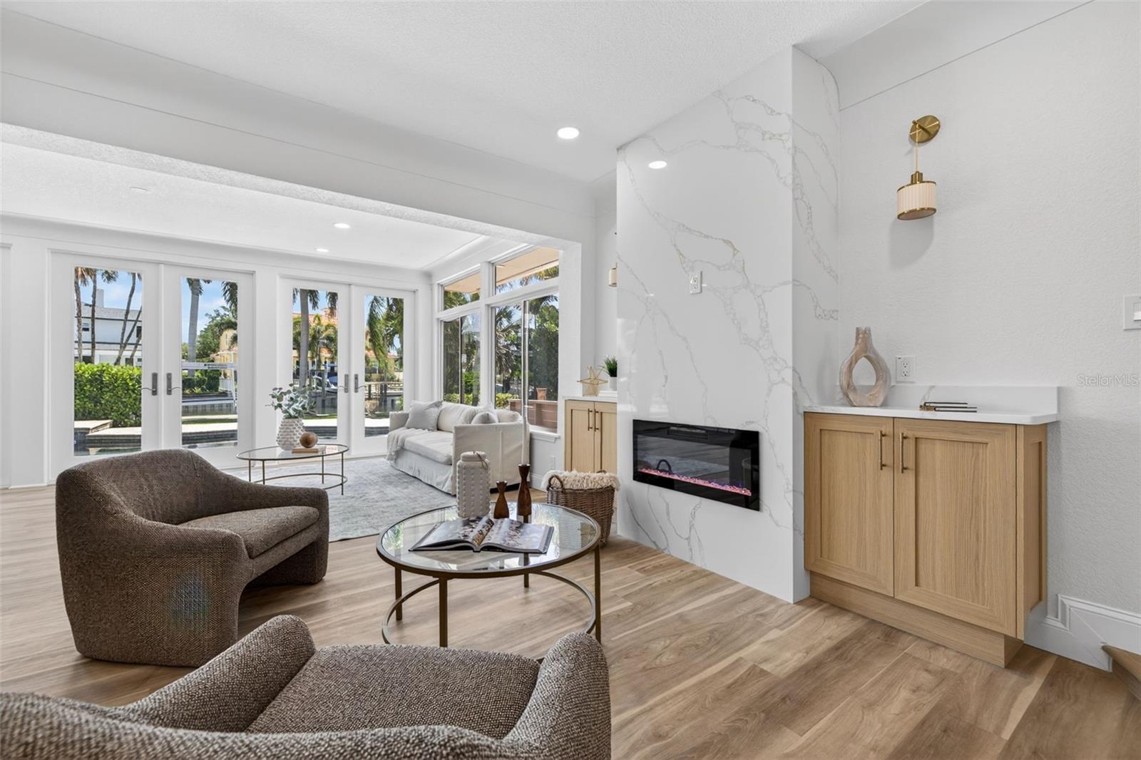 EDEN ISLE SUB - Residential