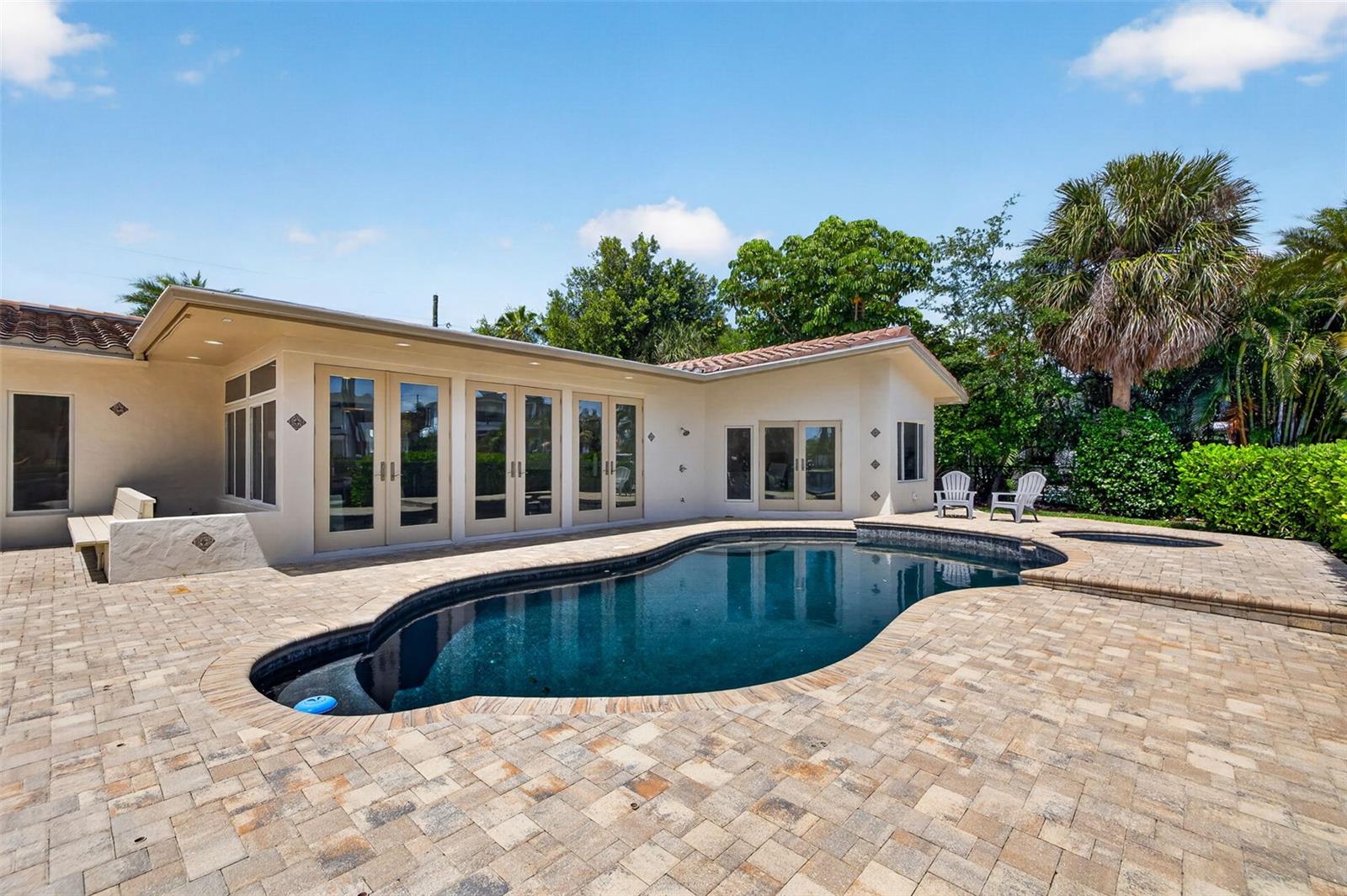 EDEN ISLE SUB - Residential