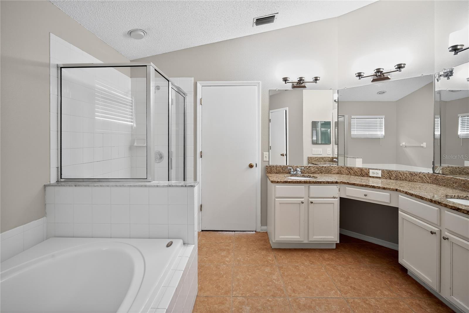 SOUTH POINTE PH 4 - Residential