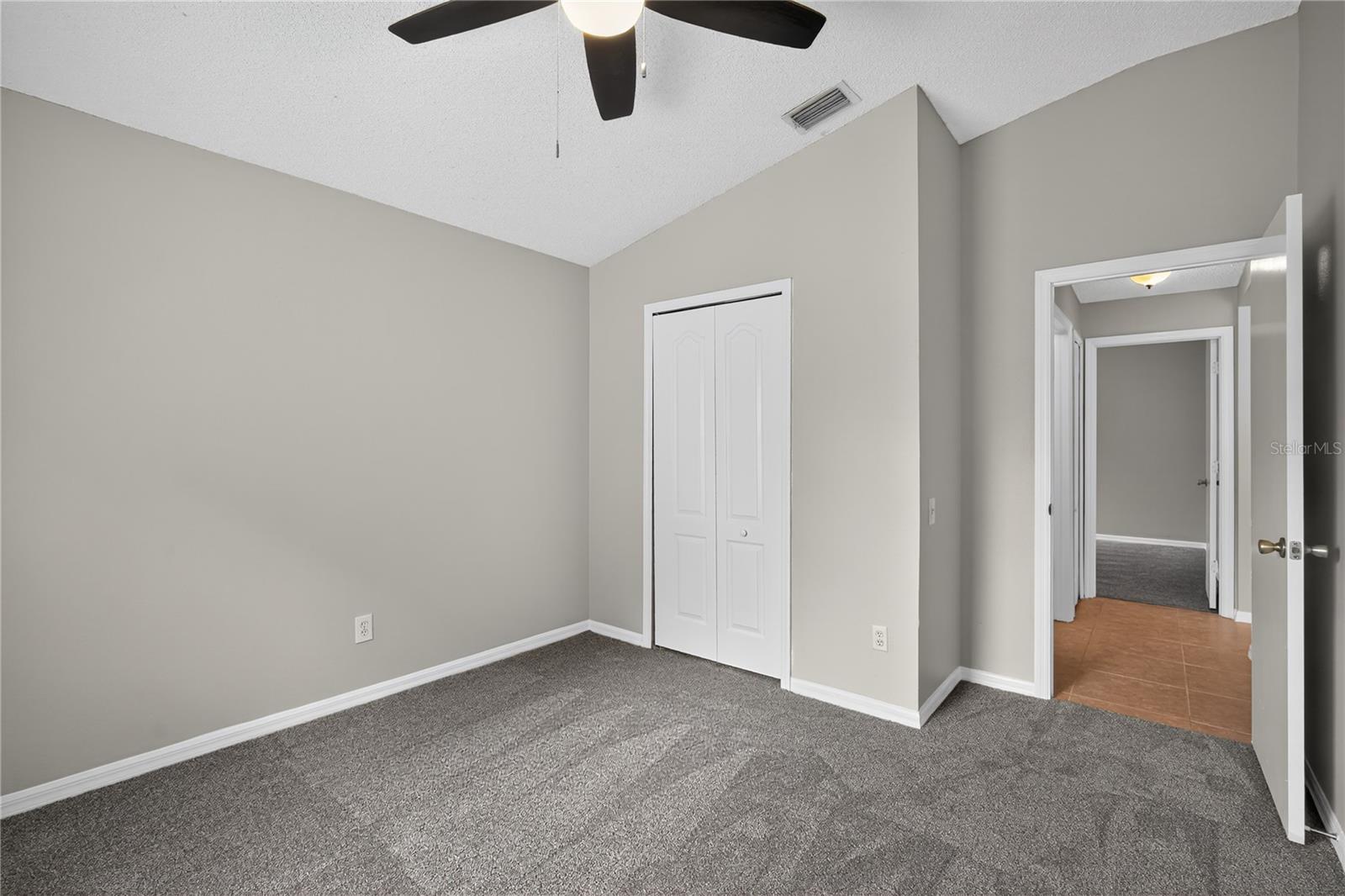 SOUTH POINTE PH 4 - Residential