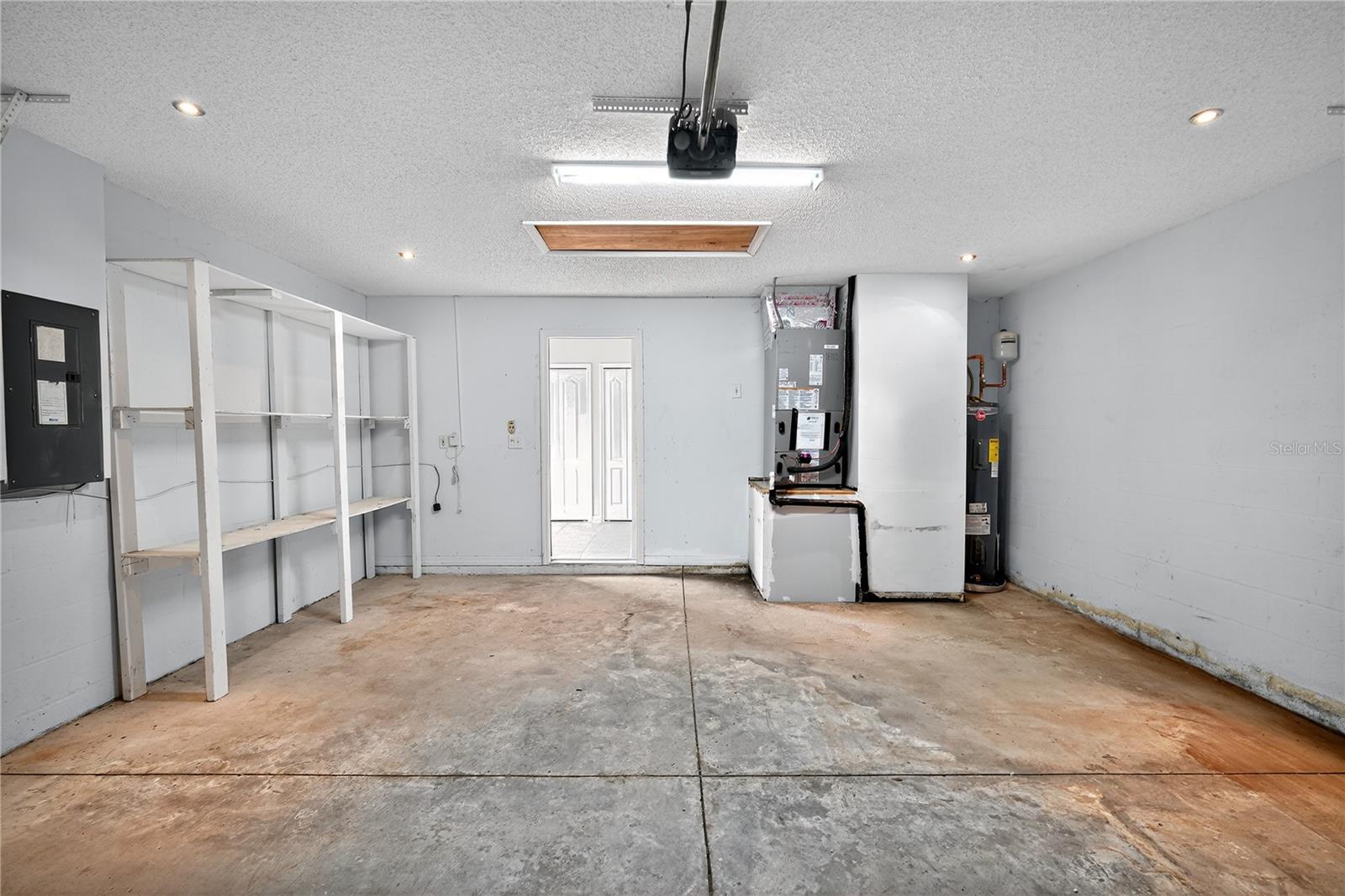 SOUTH POINTE PH 4 - Residential