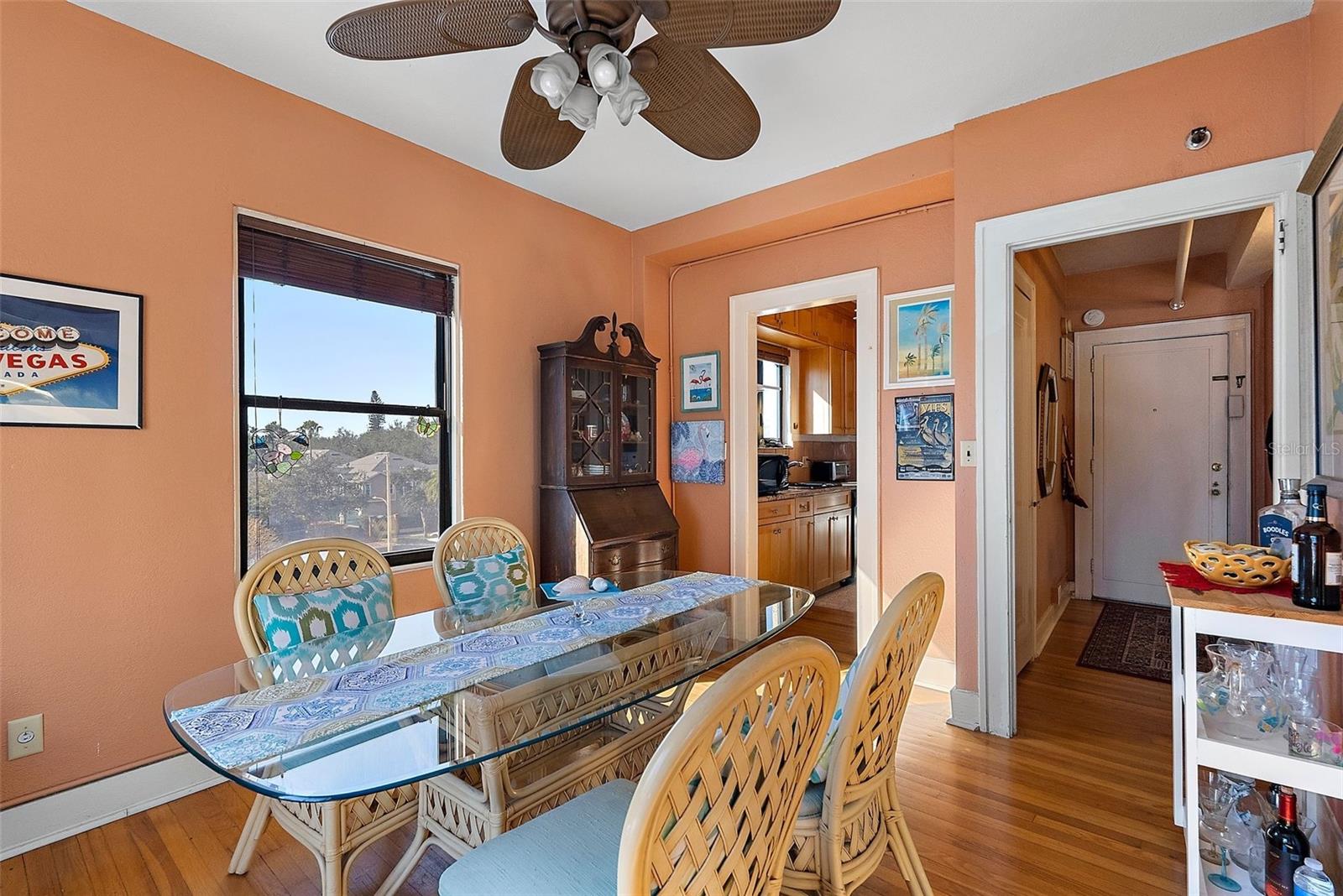 FLORI DE LEON APTS CO-OP - Residential Lease