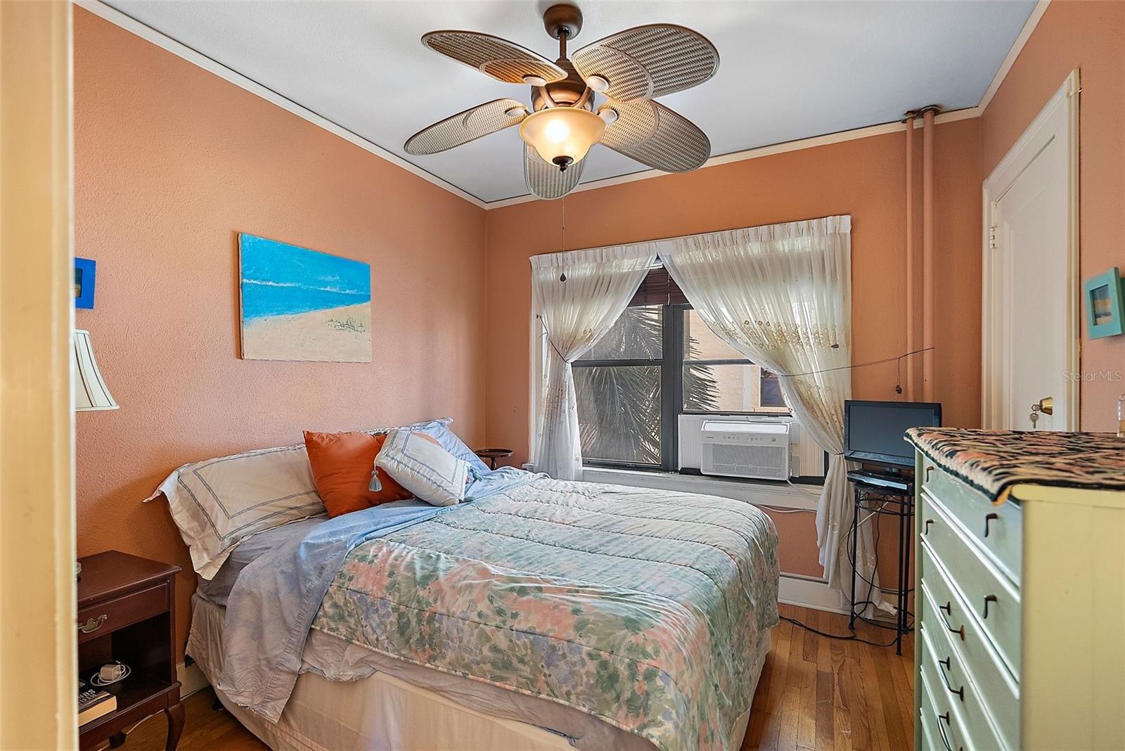 FLORI DE LEON APTS CO-OP - Residential Lease