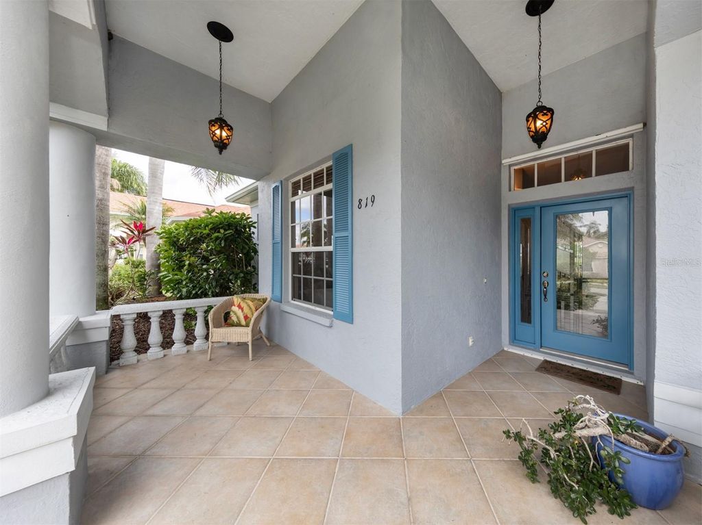 Photo of 819 Shadow Bay Way, Osprey, FL 34229 (MLS # N6139396)