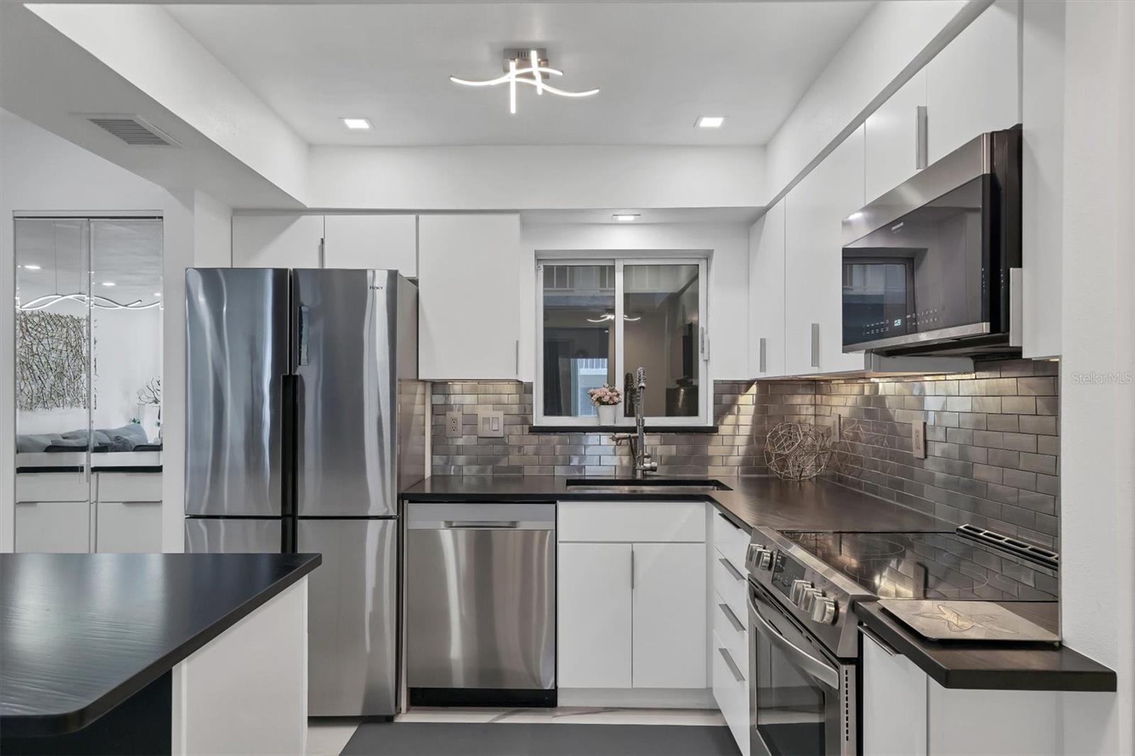 SARABAY COVES - Residential