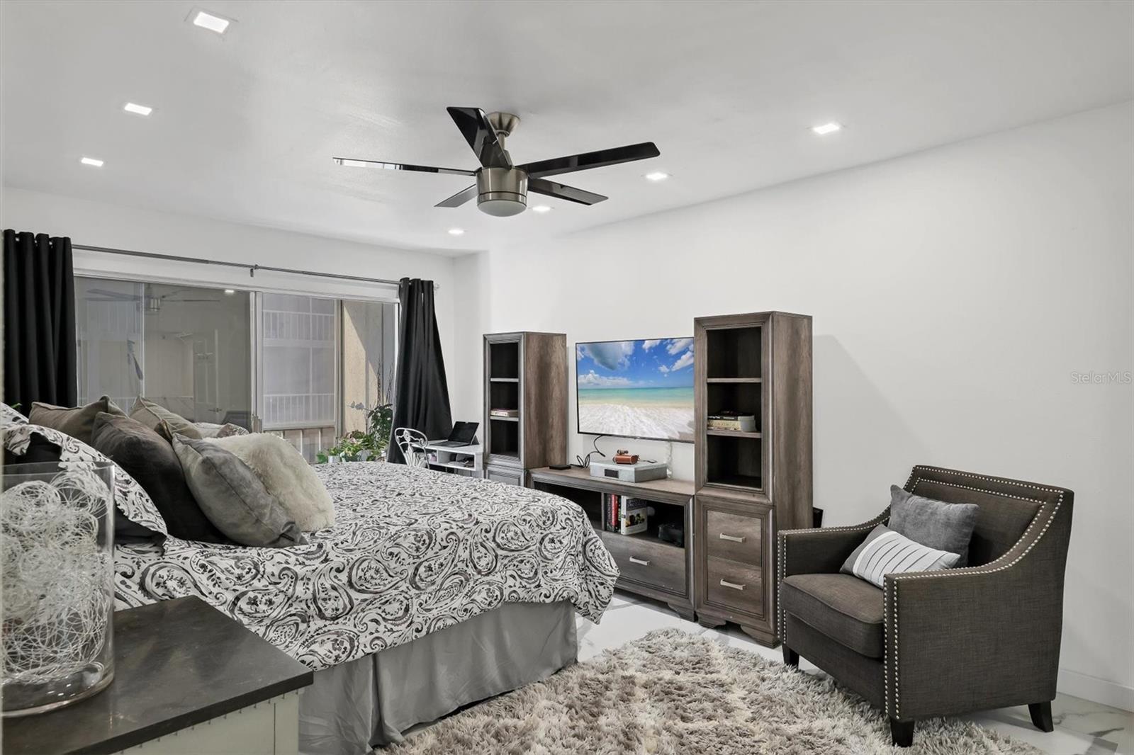 SARABAY COVES - Residential