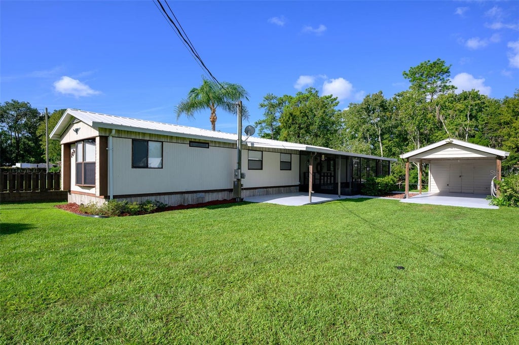 Photo of 139 Sportsman Road, Satsuma, FL 32189 (MLS # FC321529)